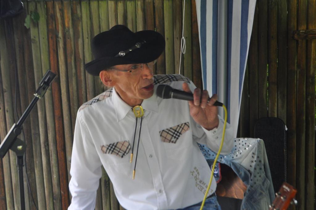 65317f50ffdd4988a3db46ae5d114991-large